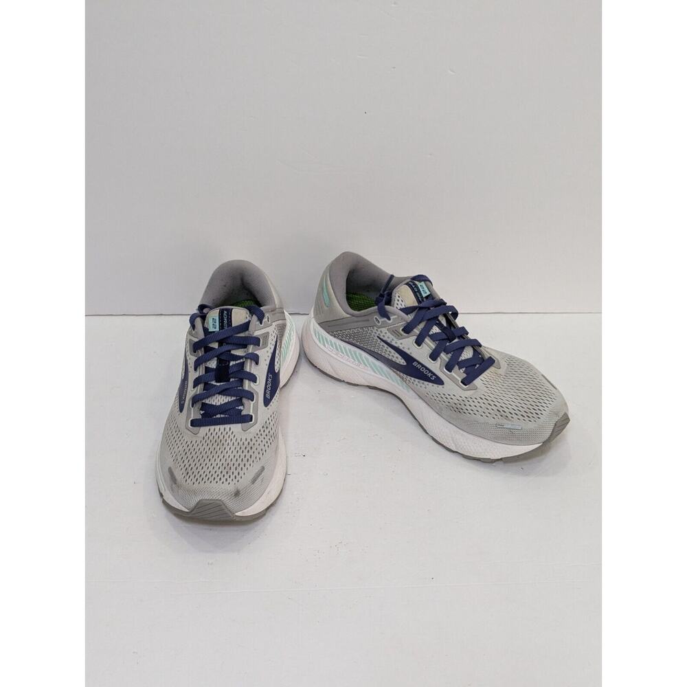 Brooks Womens Adrenaline GTS 22 Gray Running Shoes Size 8 D Wide